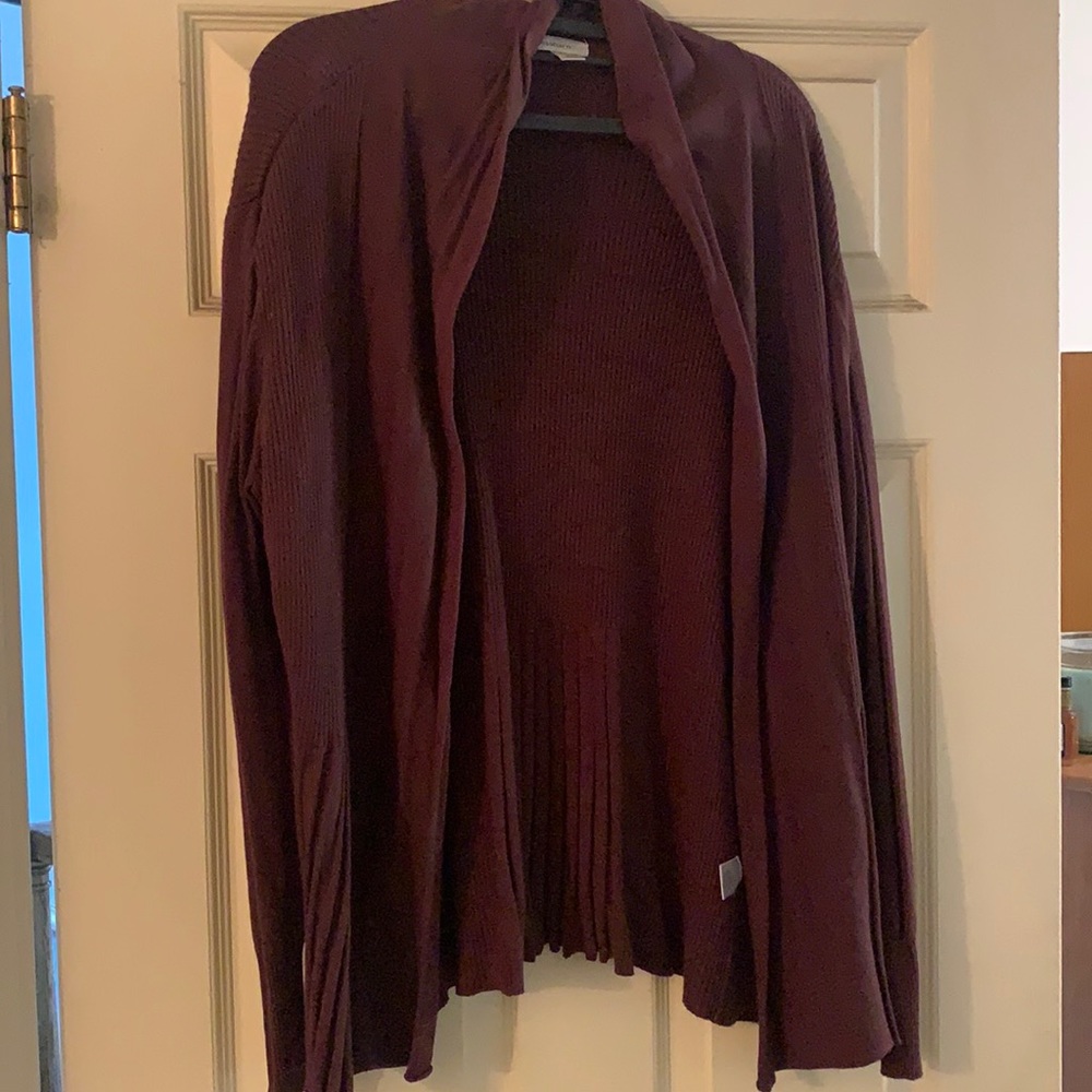 Cardigan sweater